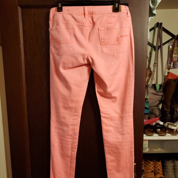 American Eagle Outfitters pink ripped Jeans 8 - Picture 4 of 7